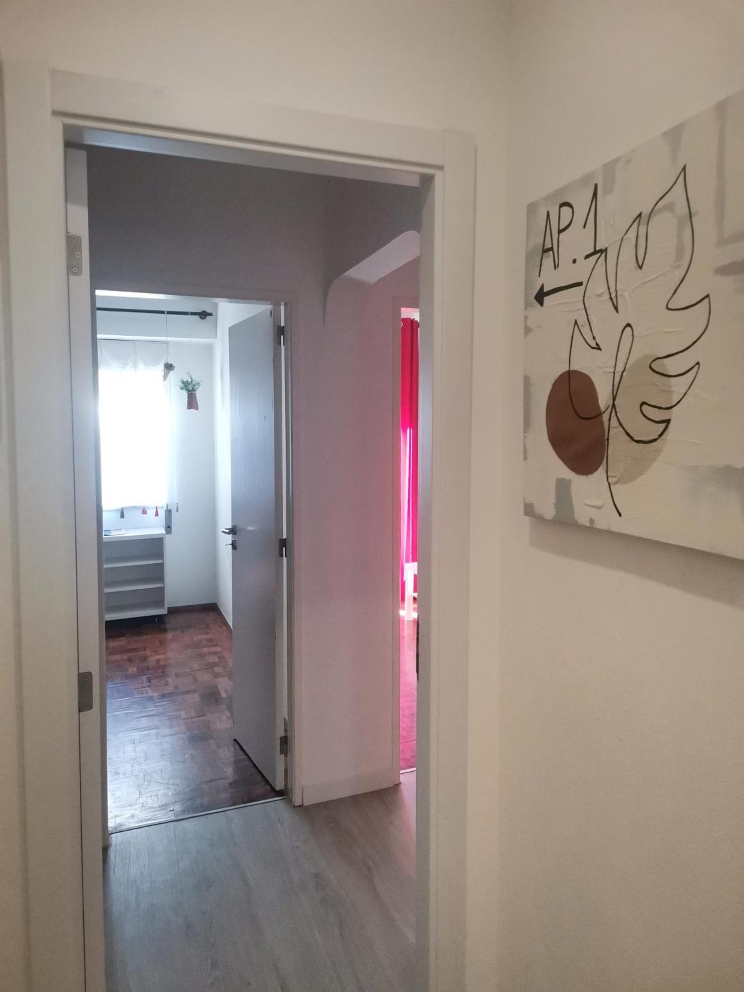 ラゴスCasa Da Ruaアパートメント エクステリア 写真